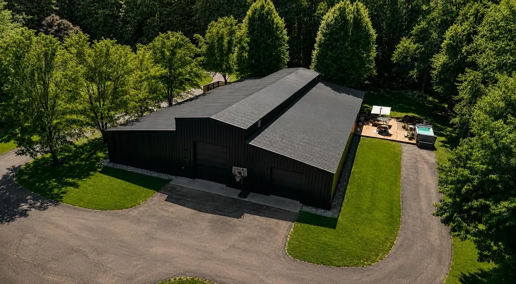 6797 Scottdale Road Royalton Township MI 49103