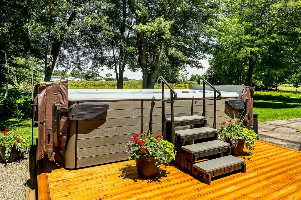 6797 Scottdale Road Royalton Township MI 49103