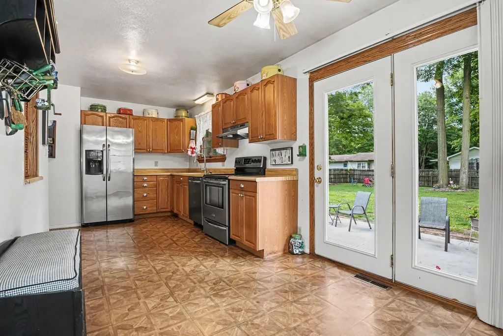 21650 Maple Glen Drive Mason Township MI 49112