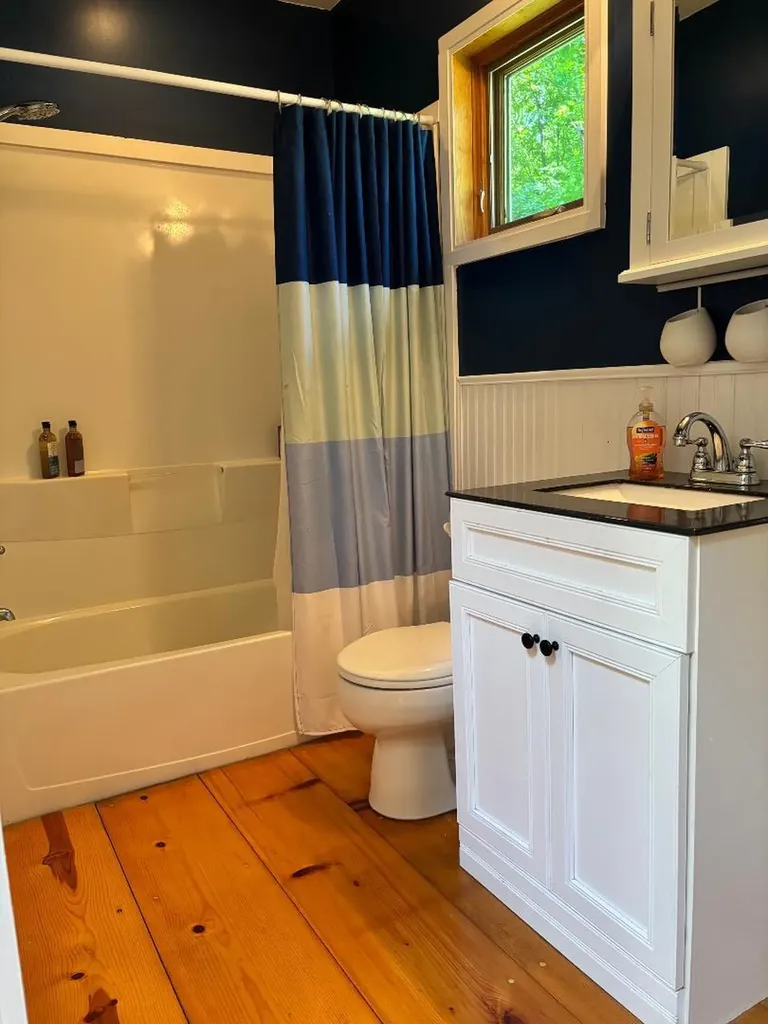8702 Elm Valley Road Three Oaks Township MI 49129