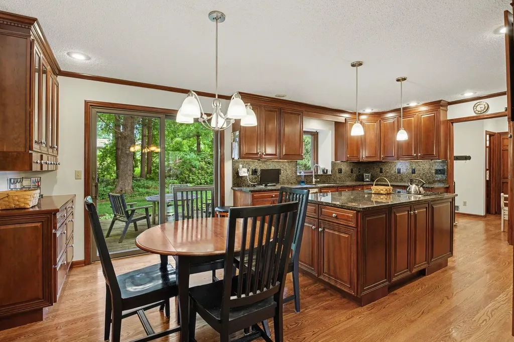 2616 Oakbrook Drive St. Joseph Charter Township MI 49085