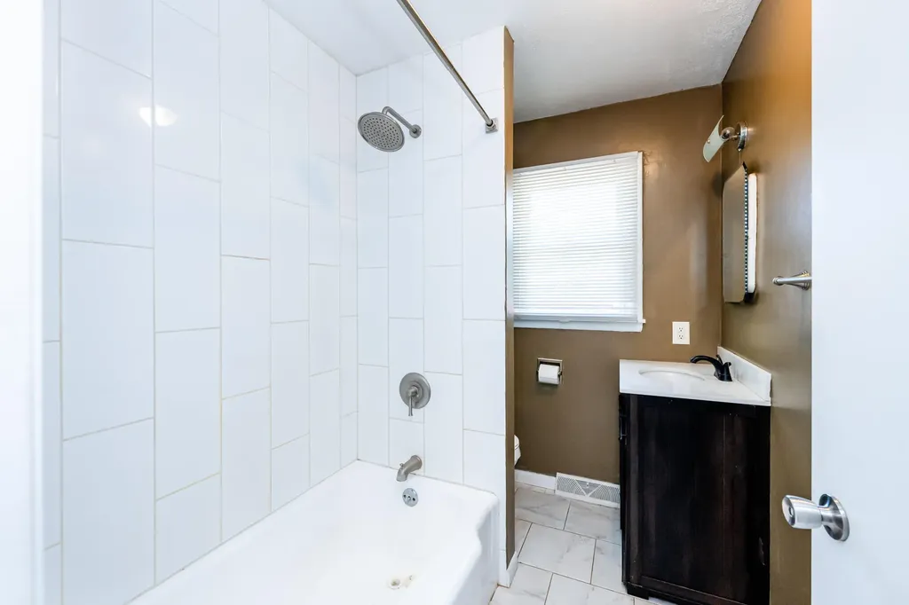 1111 Wedgewood Road St. Joseph Charter Township MI 49085