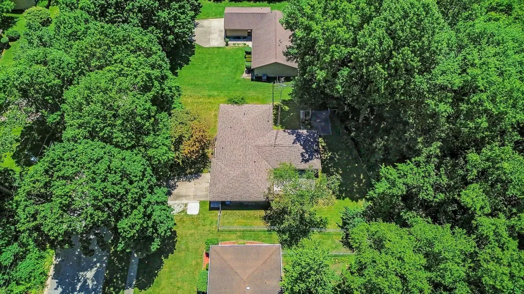 734 Hance Street Niles City MI 49120