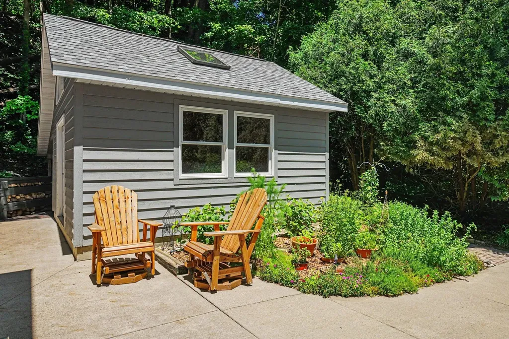 677 Tuttle Road Baroda Township MI 49101