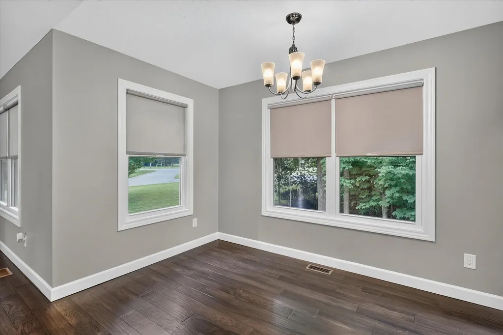 69914 Roy Drive Ontwa Township MI 49112