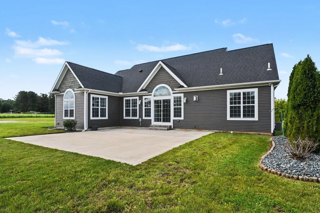 3181 Chamberlain Road Buchanan Township MI 49107
