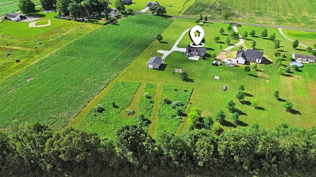 3181 Chamberlain Road Buchanan Township MI 49107
