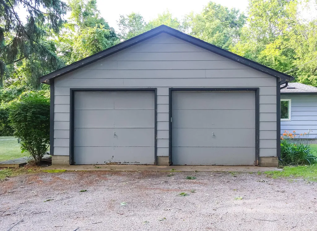 12422 Lubke Road New Buffalo Township MI 49117