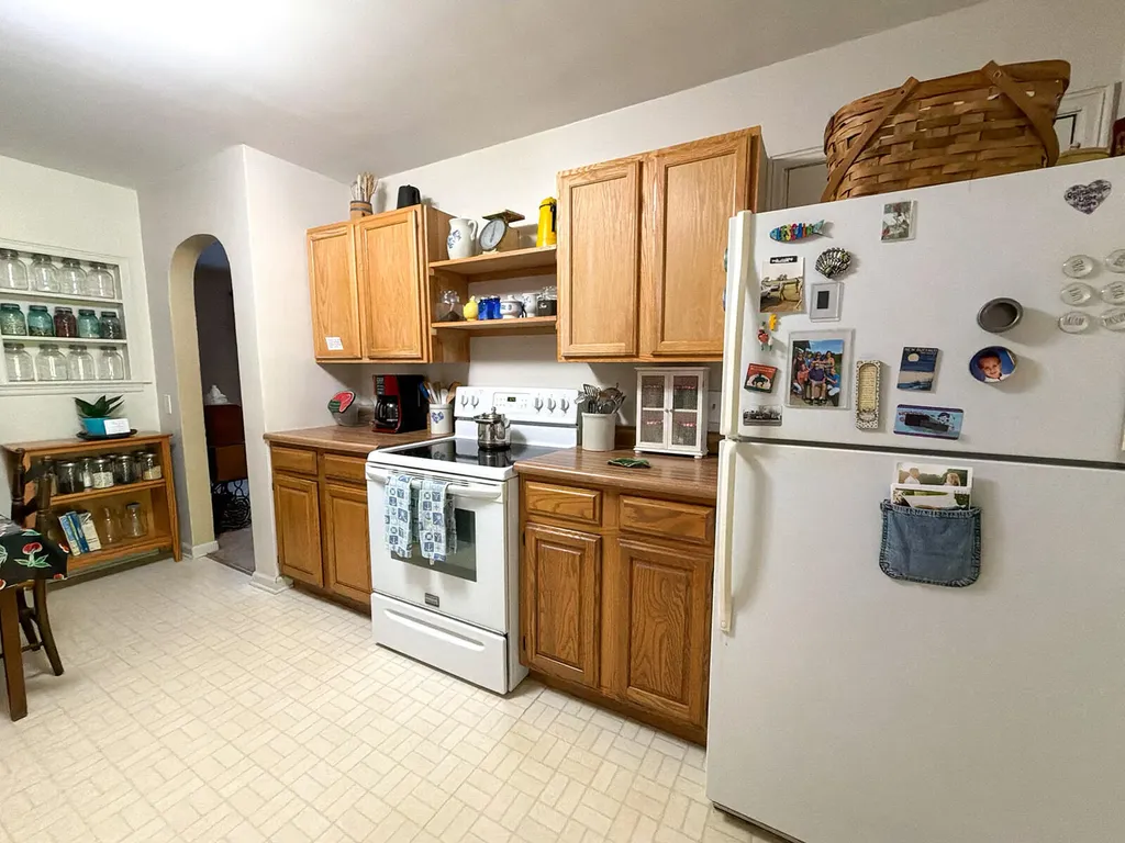 12422 Lubke Road New Buffalo Township MI 49117