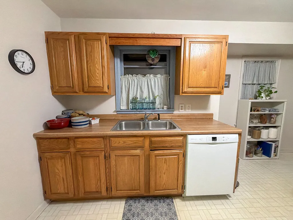 12422 Lubke Road New Buffalo Township MI 49117