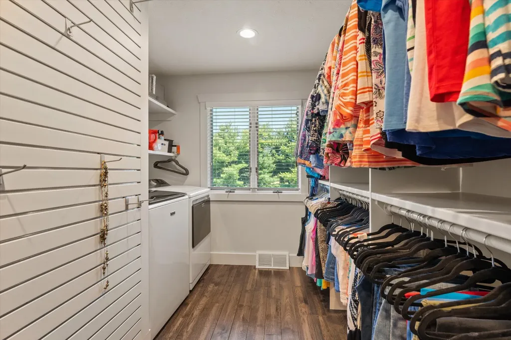 3255 Yankee Street Howard Township MI 49120