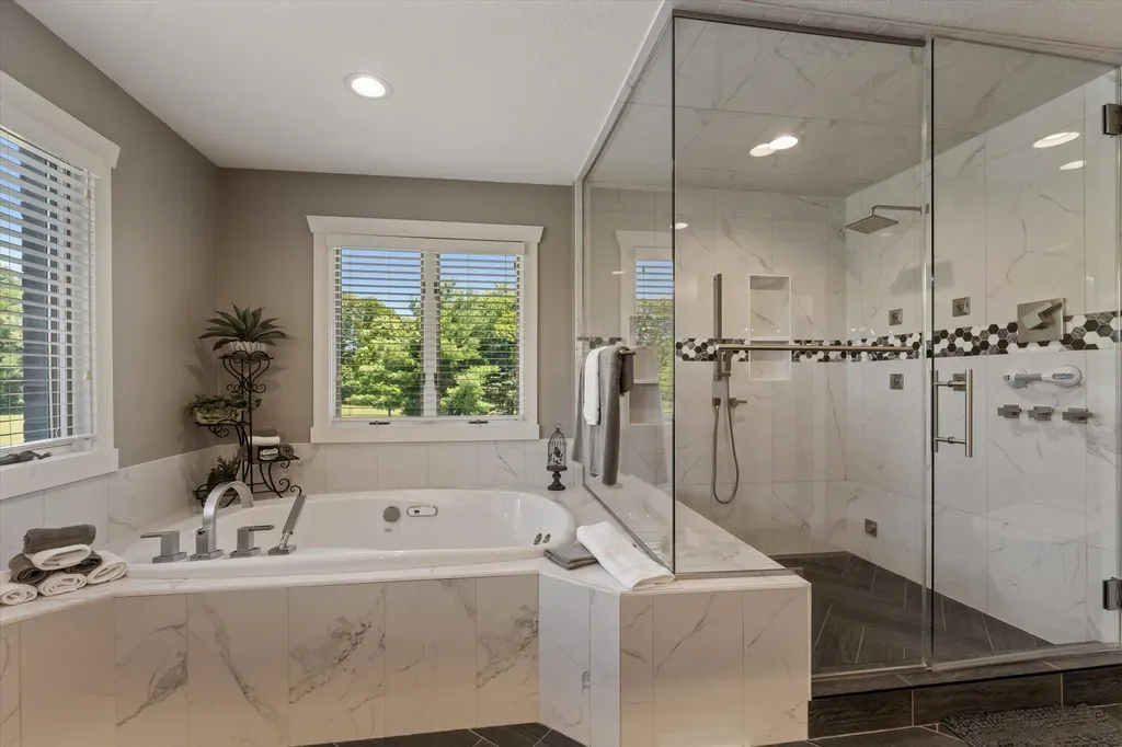 3255 Yankee Street Howard Township MI 49120