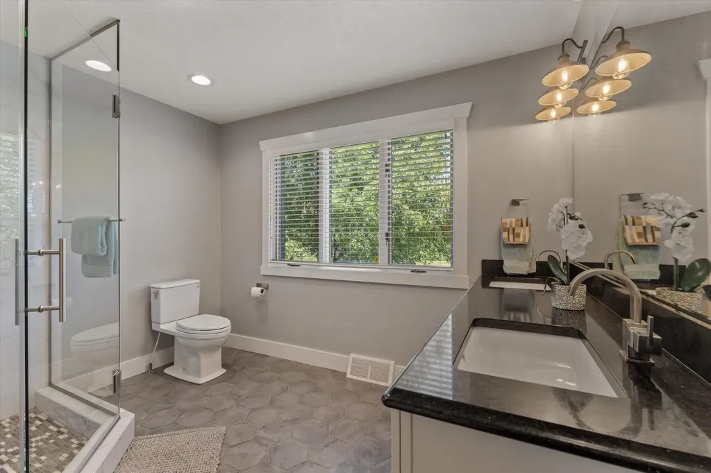 3255 Yankee Street Howard Township MI 49120