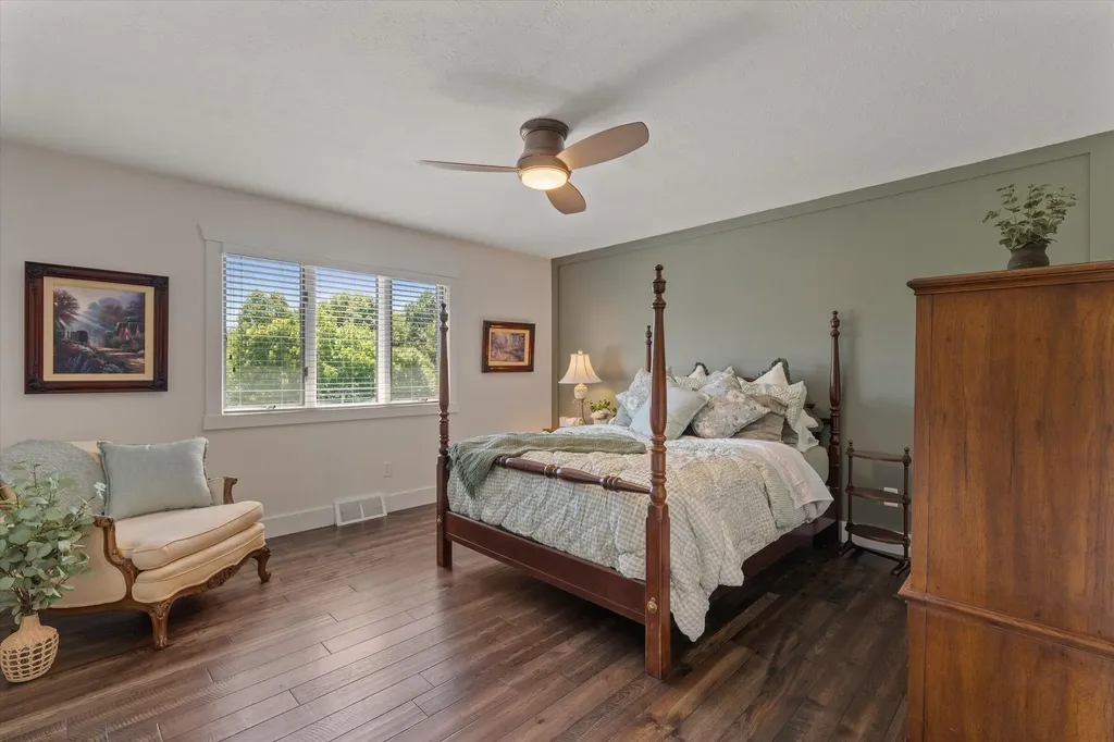 3255 Yankee Street Howard Township MI 49120
