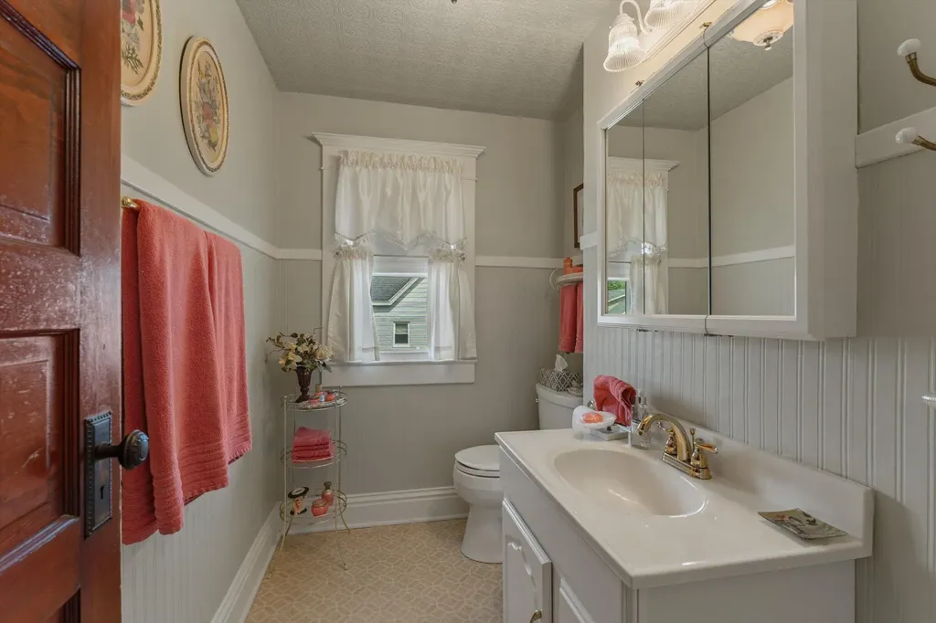 208 Moccasin Street Buchanan City MI 49107