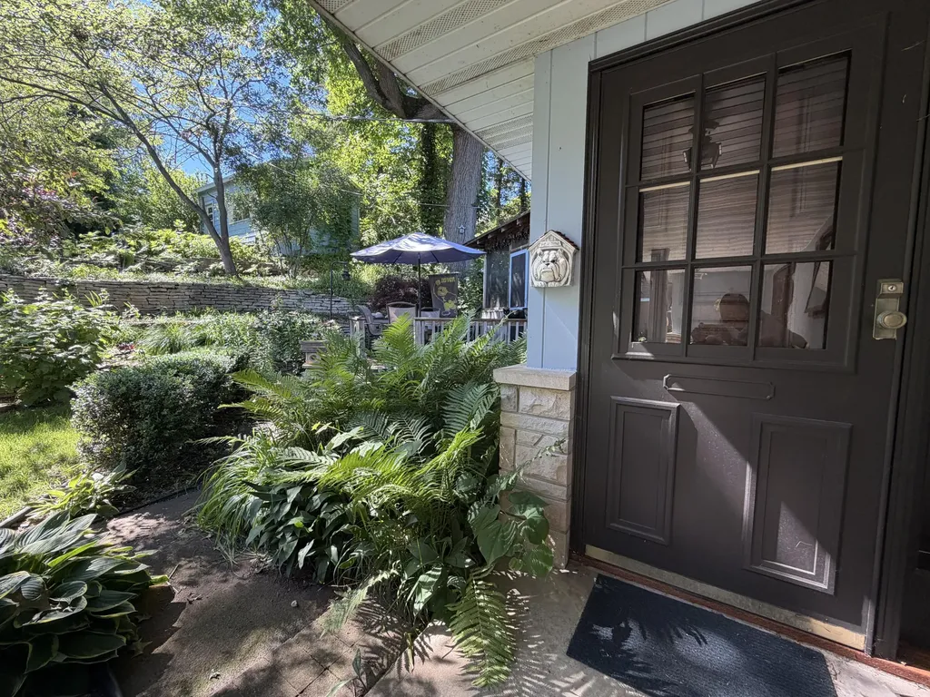 55895 Inn-d-inn Drive Silver Creek Township MI 49047