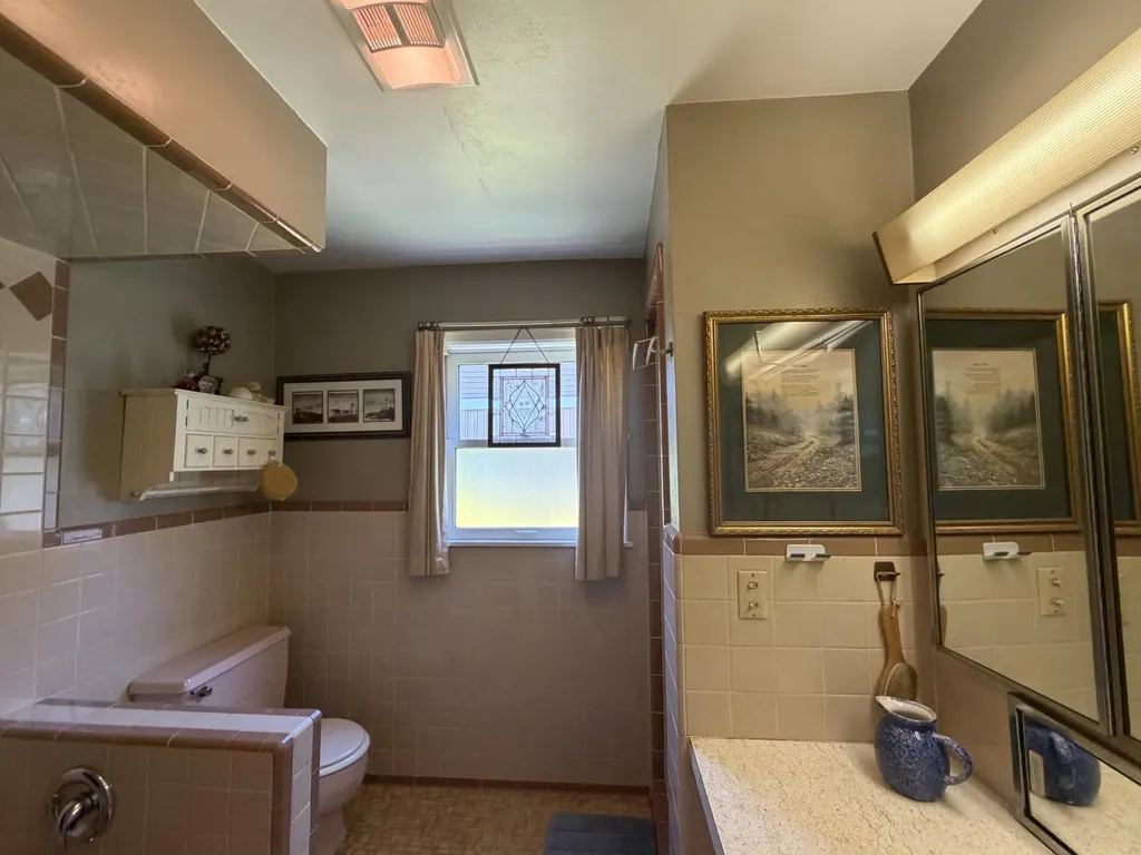 55895 Inn-d-inn Drive Silver Creek Township MI 49047