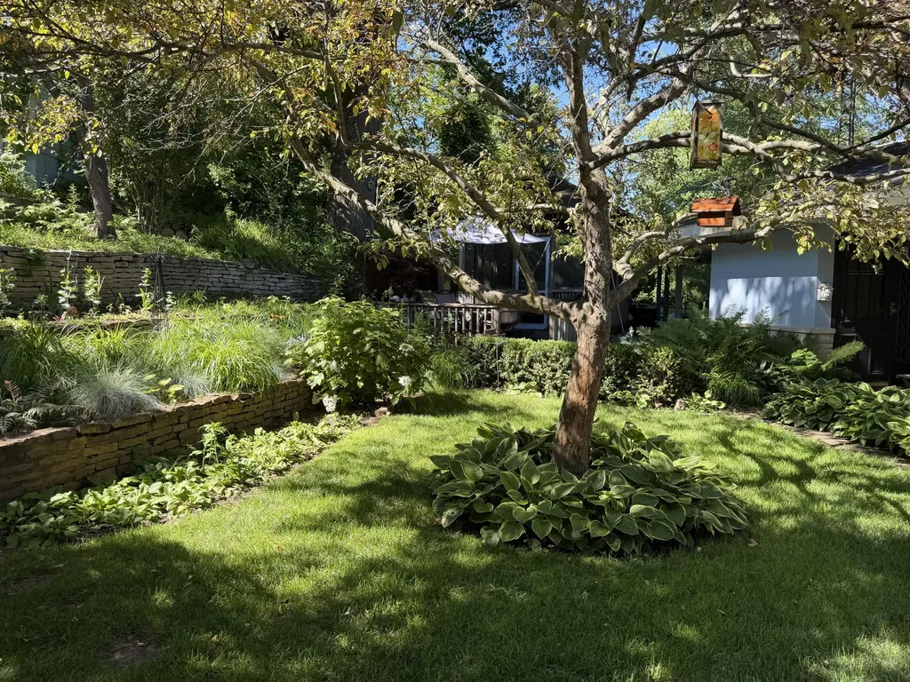 55895 Inn-d-inn Drive Silver Creek Township MI 49047