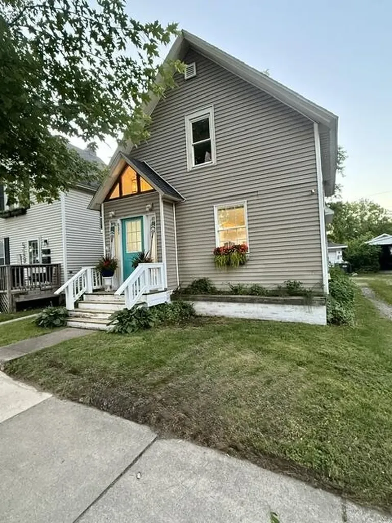 531 Winchester Avenue St. Joseph City MI 49085