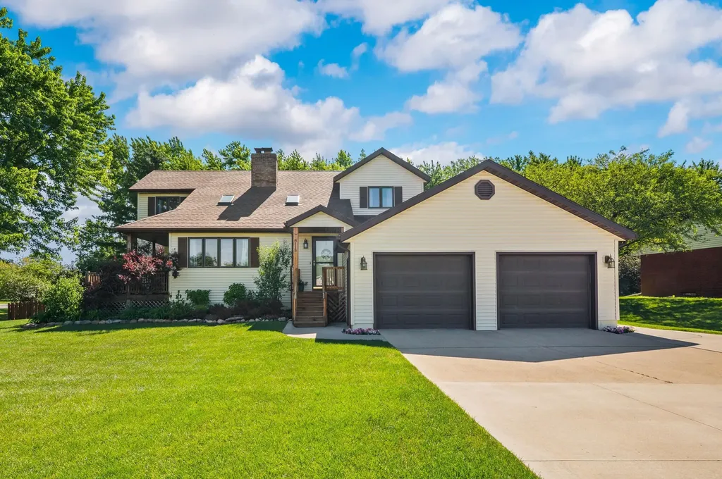 8115 Date Road Lake Charter Township MI 49106