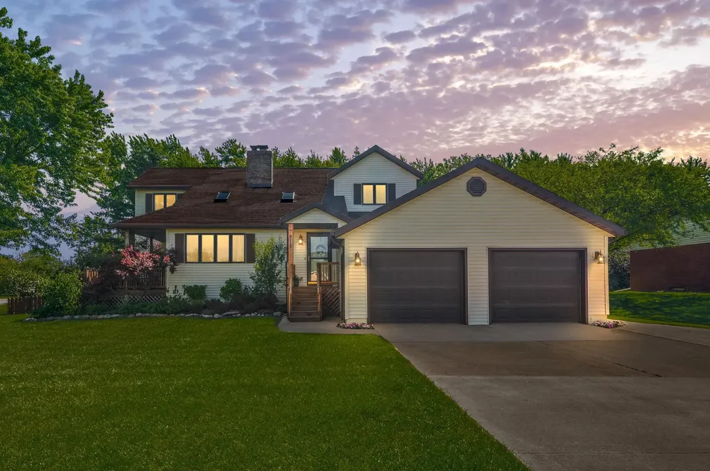 8115 Date Road Lake Charter Township MI 49106