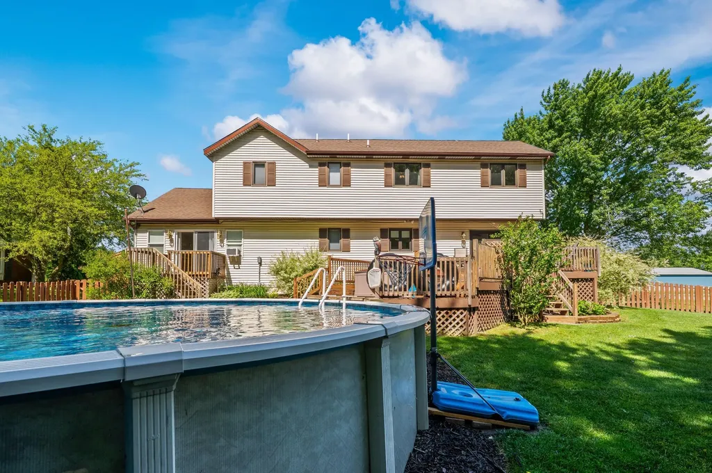 8115 Date Road Lake Charter Township MI 49106