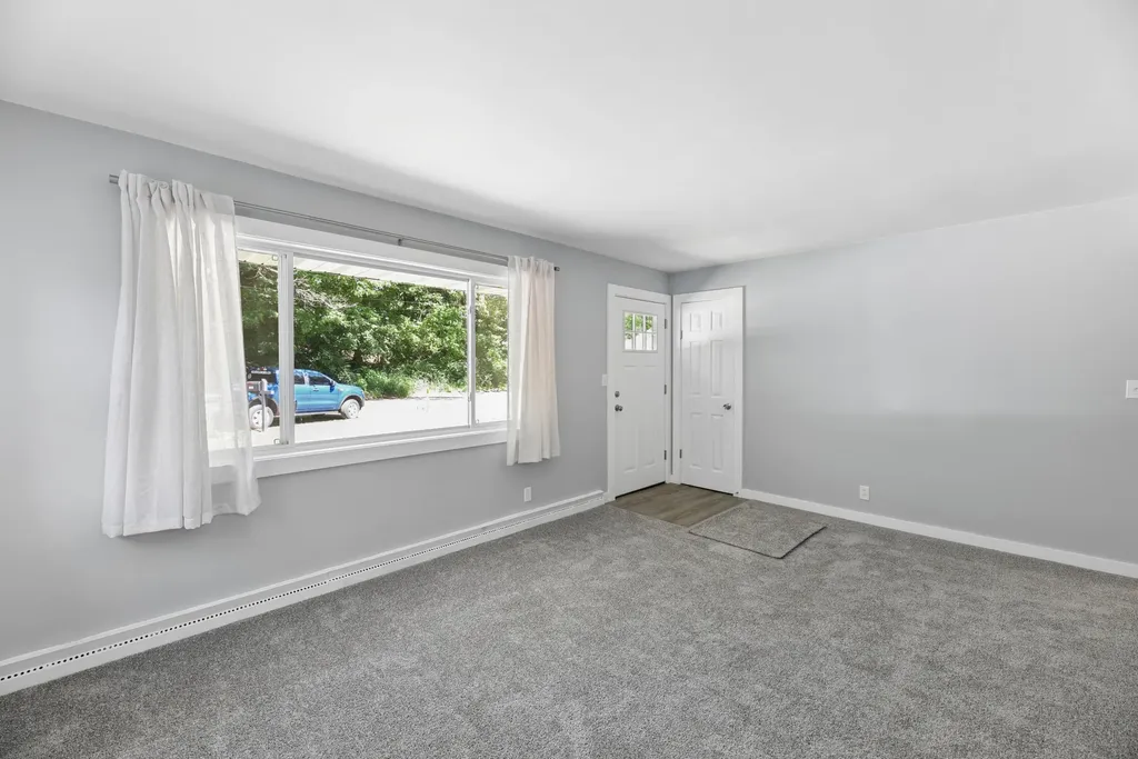 1052 Woodward Avenue St. Joseph Charter Township MI 49022