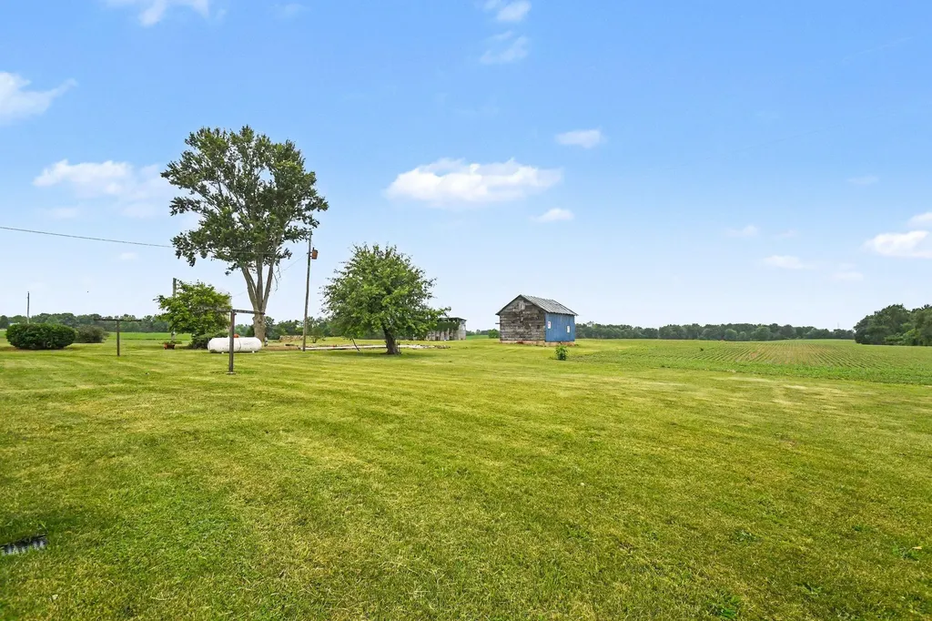 12354 Gardner Road Weesaw Township MI 49107