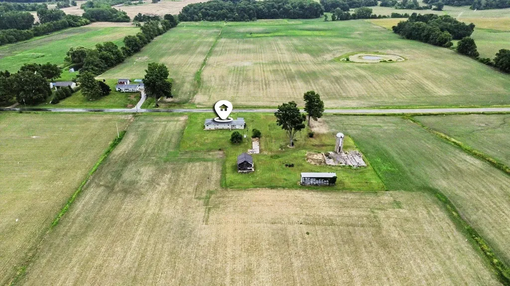 12354 Gardner Road Weesaw Township MI 49107