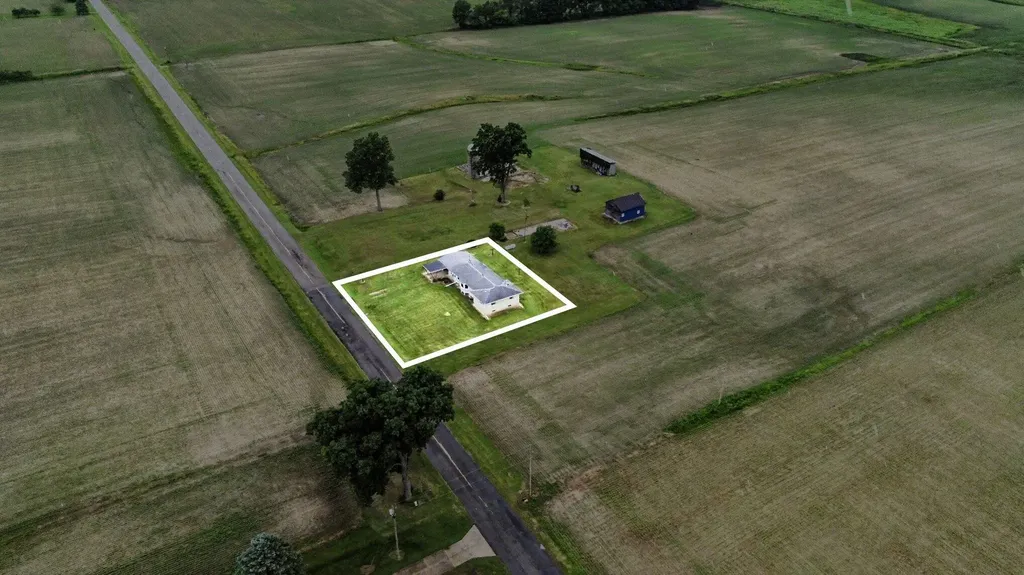12354 Gardner Road Weesaw Township MI 49107