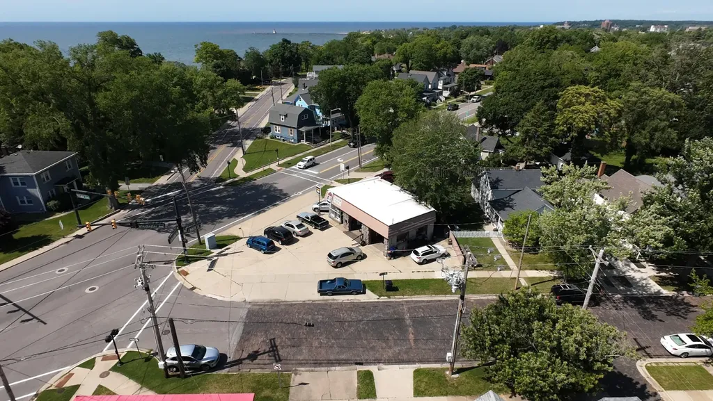 1467 Main Street St. Joseph City MI 49085