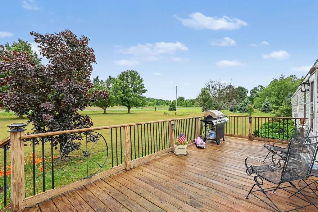 62196 County Road 380 Geneva Township MI 49013