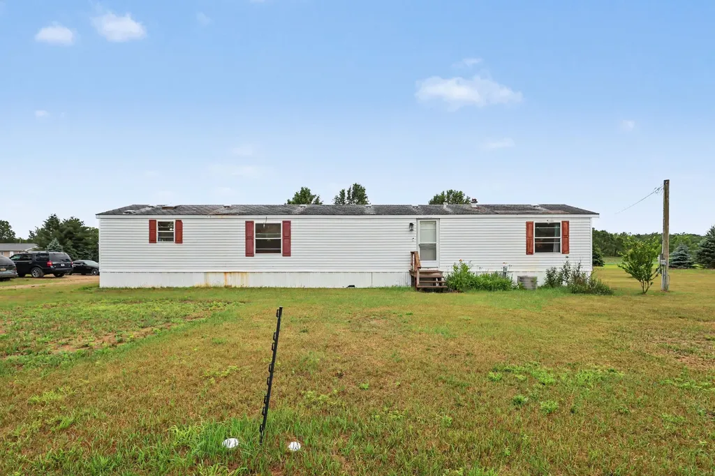 62196 County Road 380 Geneva Township MI 49013
