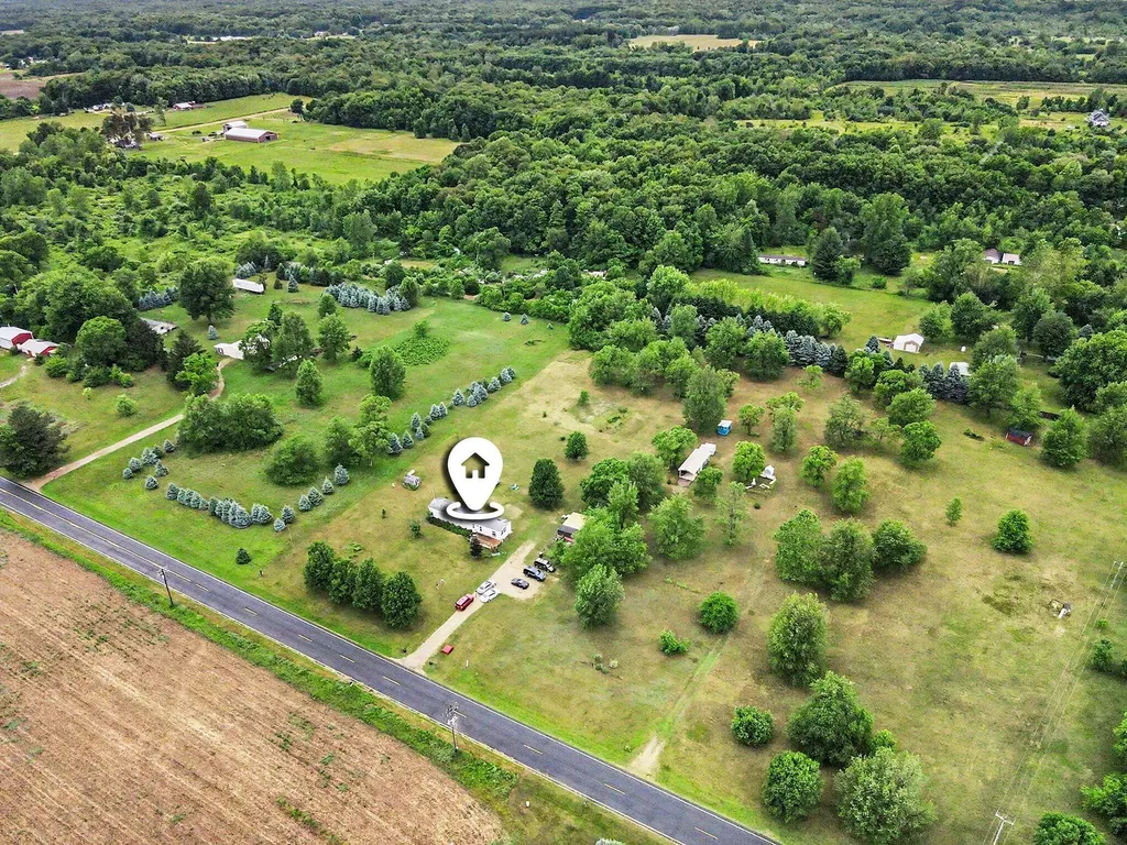 62196 County Road 380 Geneva Township MI 49013