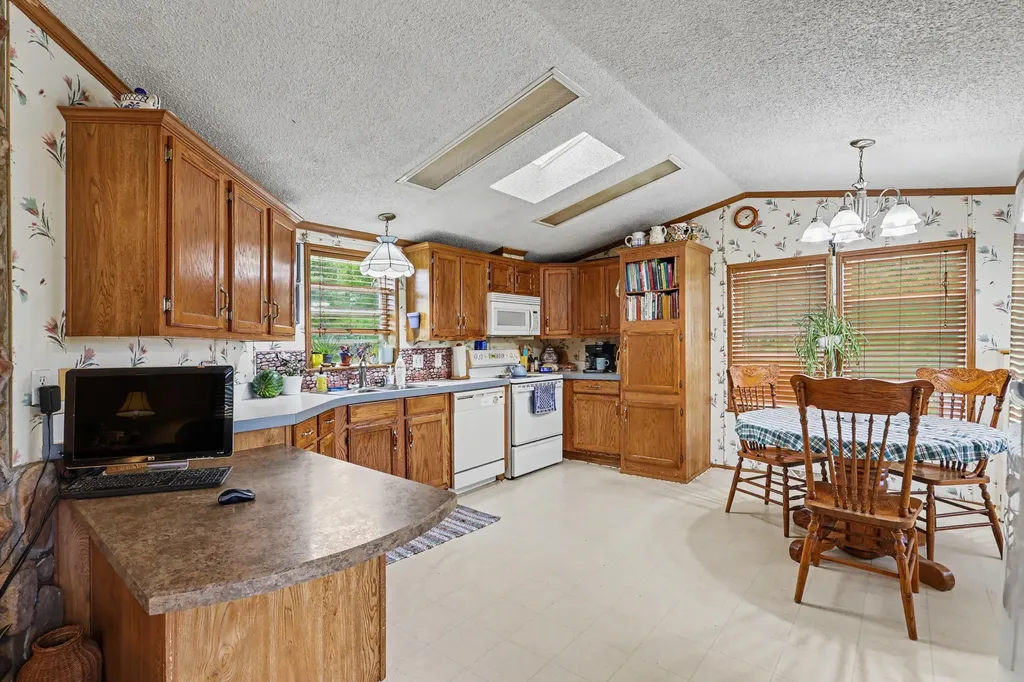 62196 County Road 380 Geneva Township MI 49013