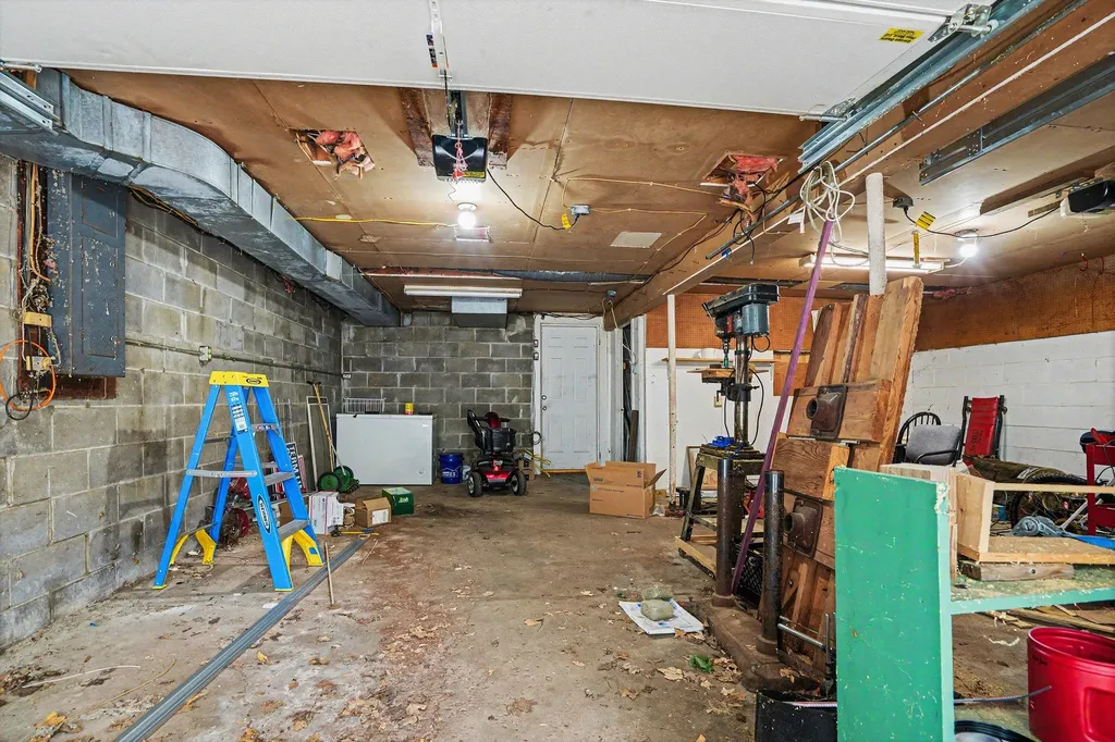 16734 Rynearson Road Buchanan Township MI 49107