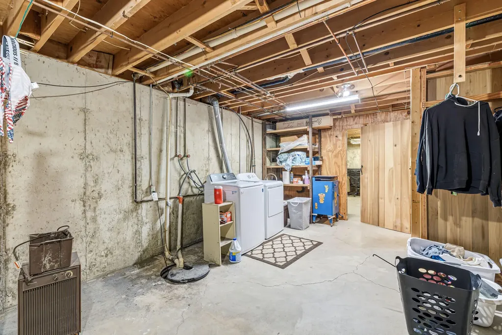 68850 3rd Street Ontwa Township MI 49112