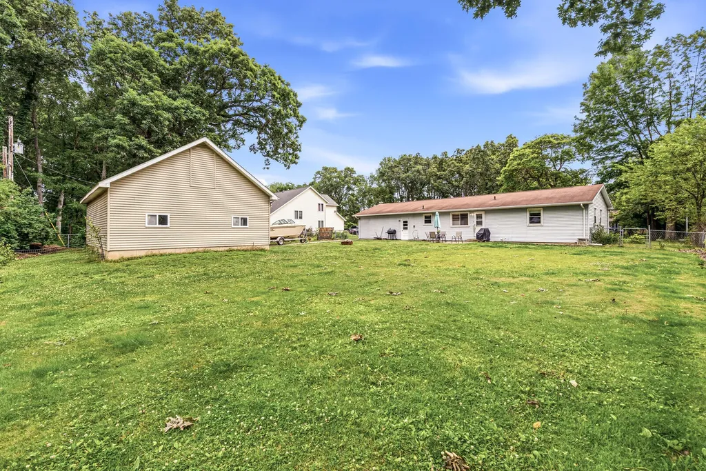 68850 3rd Street Ontwa Township MI 49112