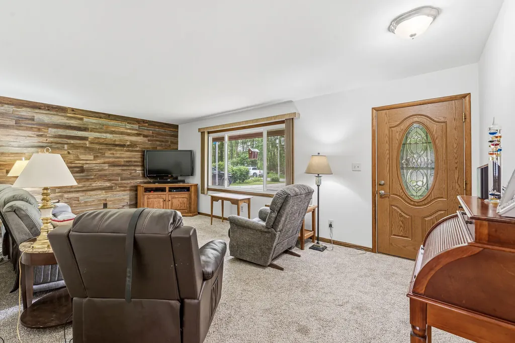 68850 3rd Street Ontwa Township MI 49112