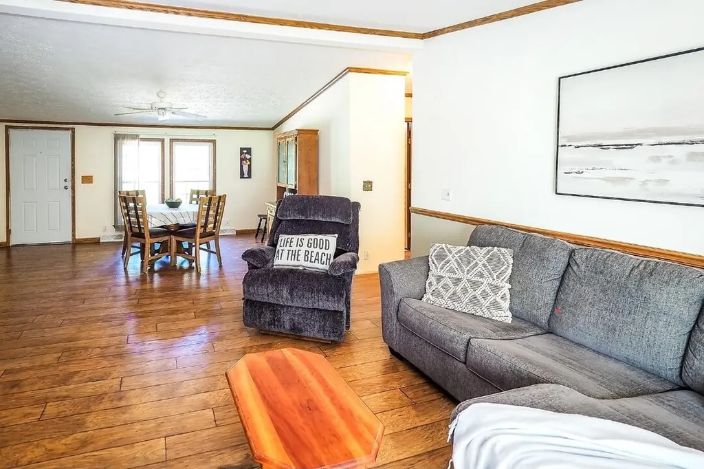 84 Thelen Drive Cheshire Township MI 49055