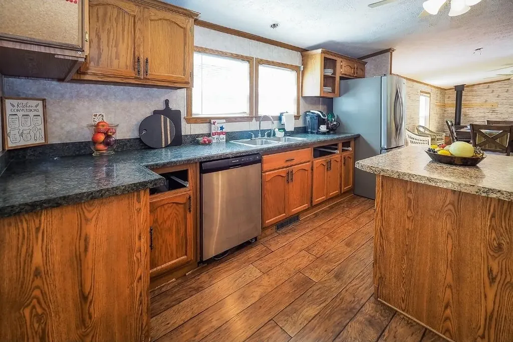 84 Thelen Drive Cheshire Township MI 49055