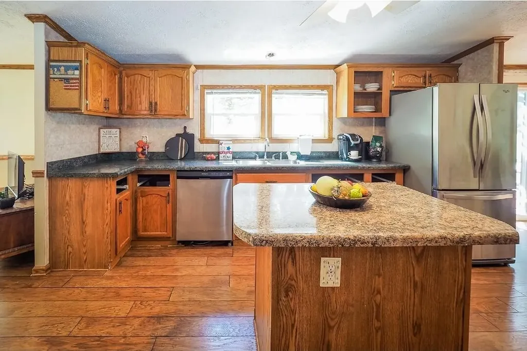 84 Thelen Drive Cheshire Township MI 49055
