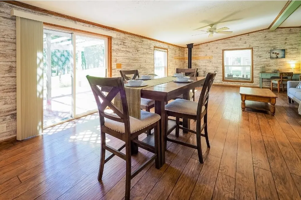 84 Thelen Drive Cheshire Township MI 49055