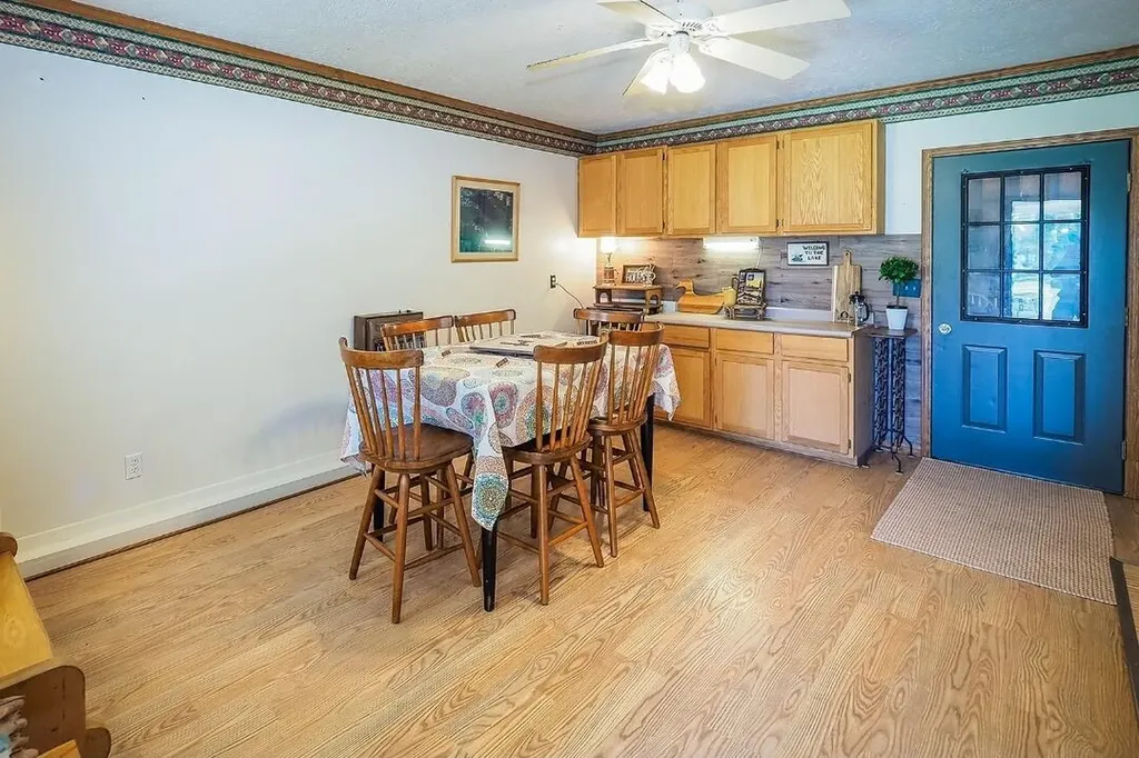 84 Thelen Drive Cheshire Township MI 49055