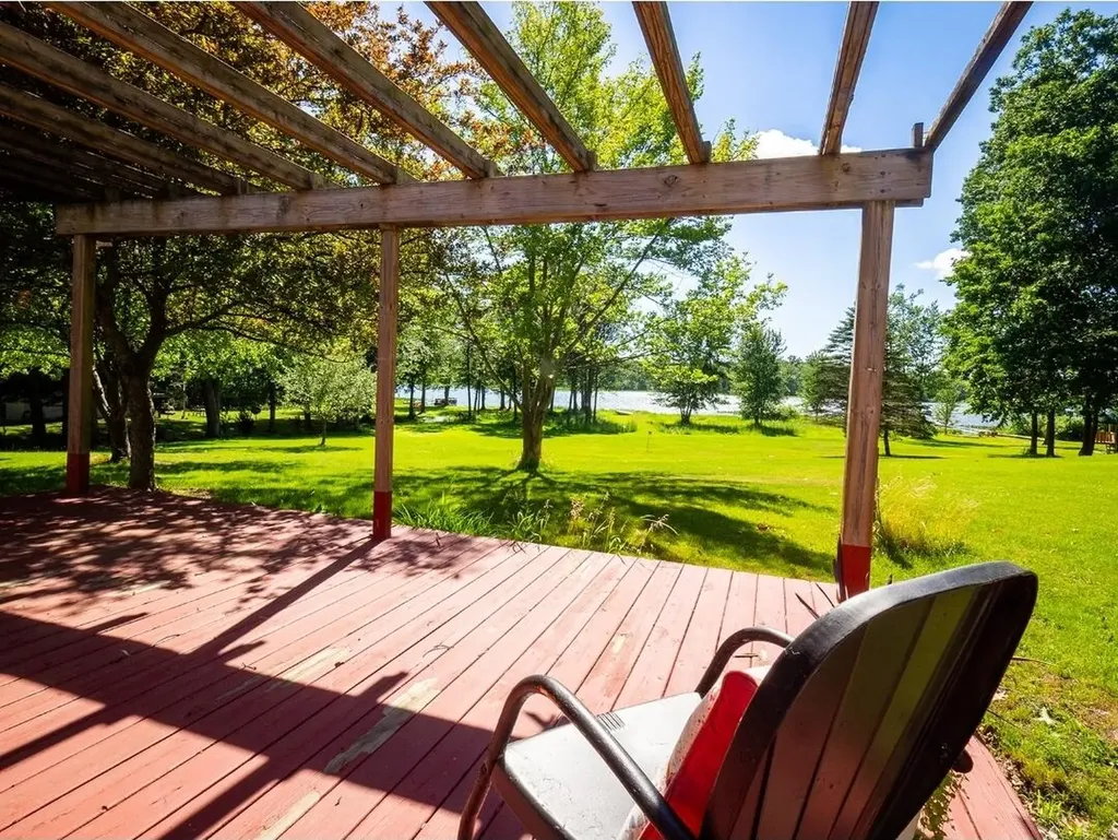 84 Thelen Drive Cheshire Township MI 49055