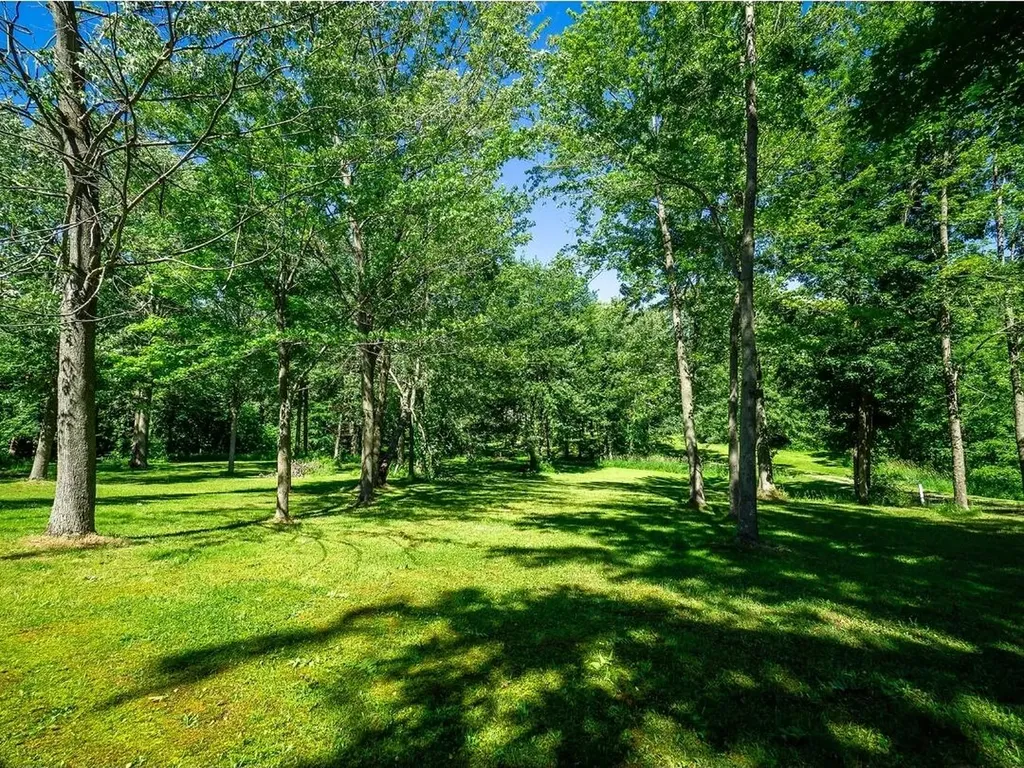 84 Thelen Drive Cheshire Township MI 49055