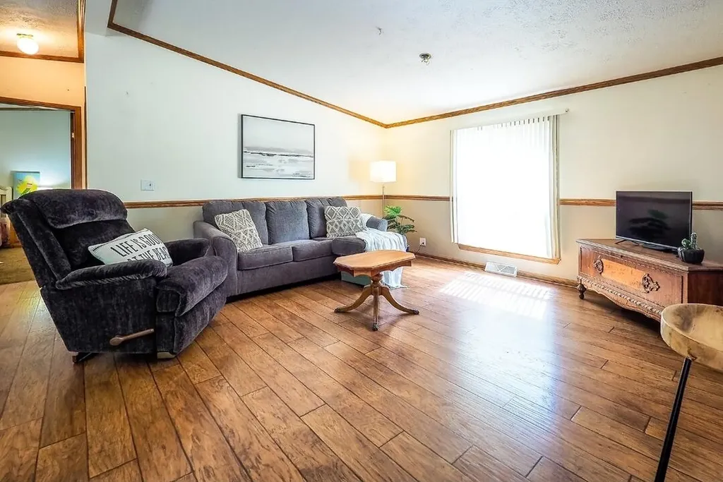 84 Thelen Drive Cheshire Township MI 49055