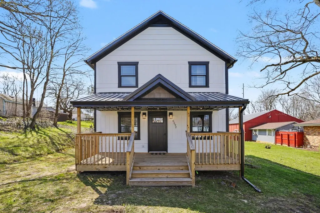 6592 Keigley Street Eau Claire Village MI 49111