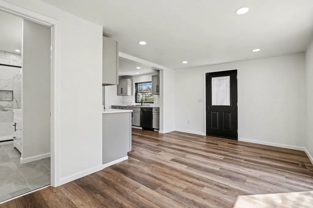 6592 Keigley Street Eau Claire Village MI 49111
