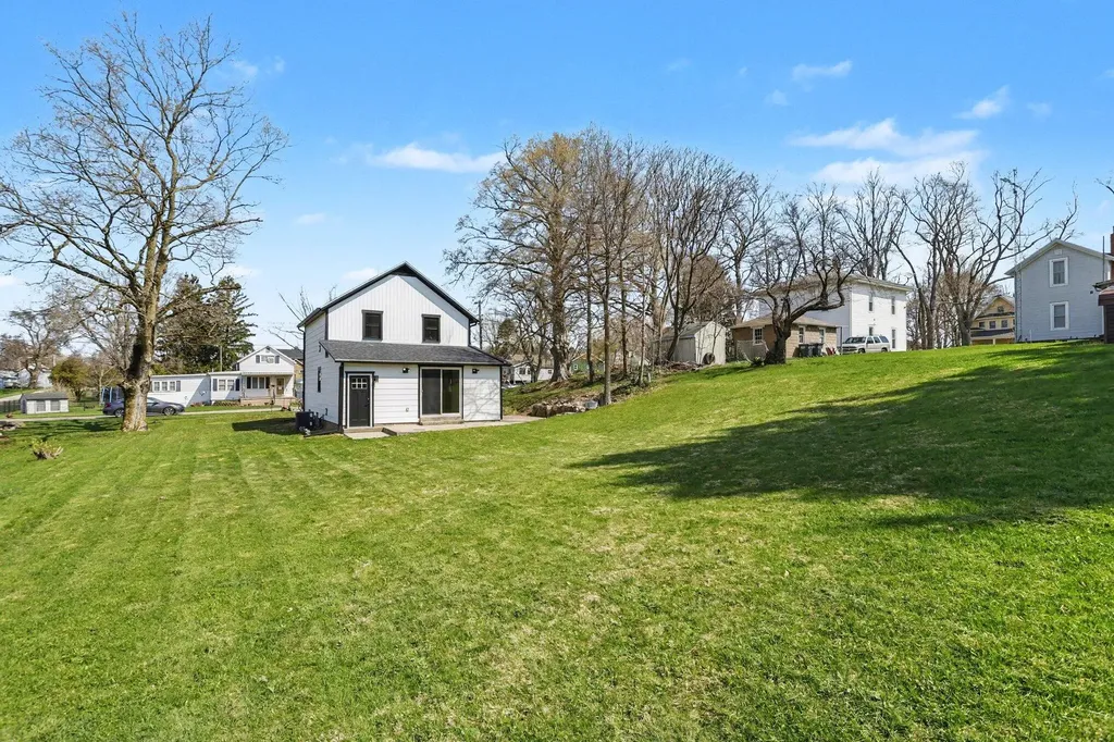 6592 Keigley Street Eau Claire Village MI 49111